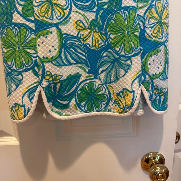 Lilly Pulitzer dress - size xs - Picture 2 of 5